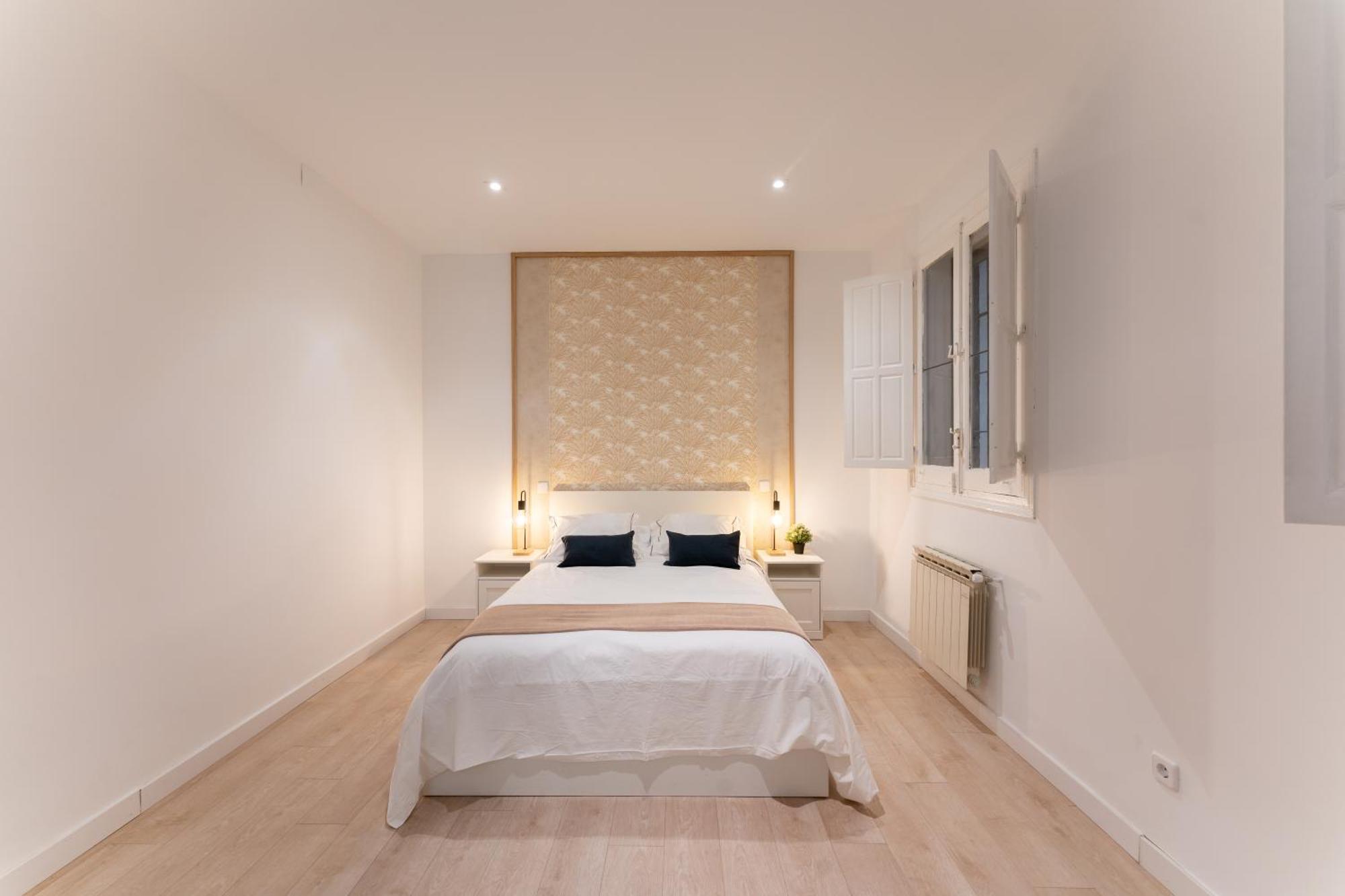 Luxe Apartment In Chamberi Chic Madrid Buitenkant foto