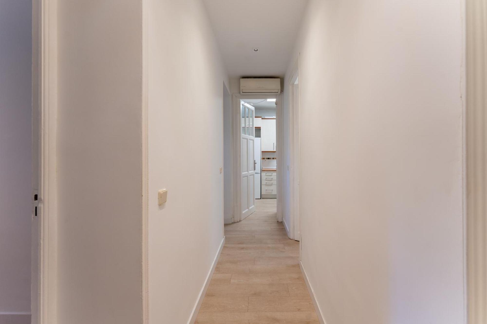 Luxe Apartment In Chamberi Chic Madrid Buitenkant foto