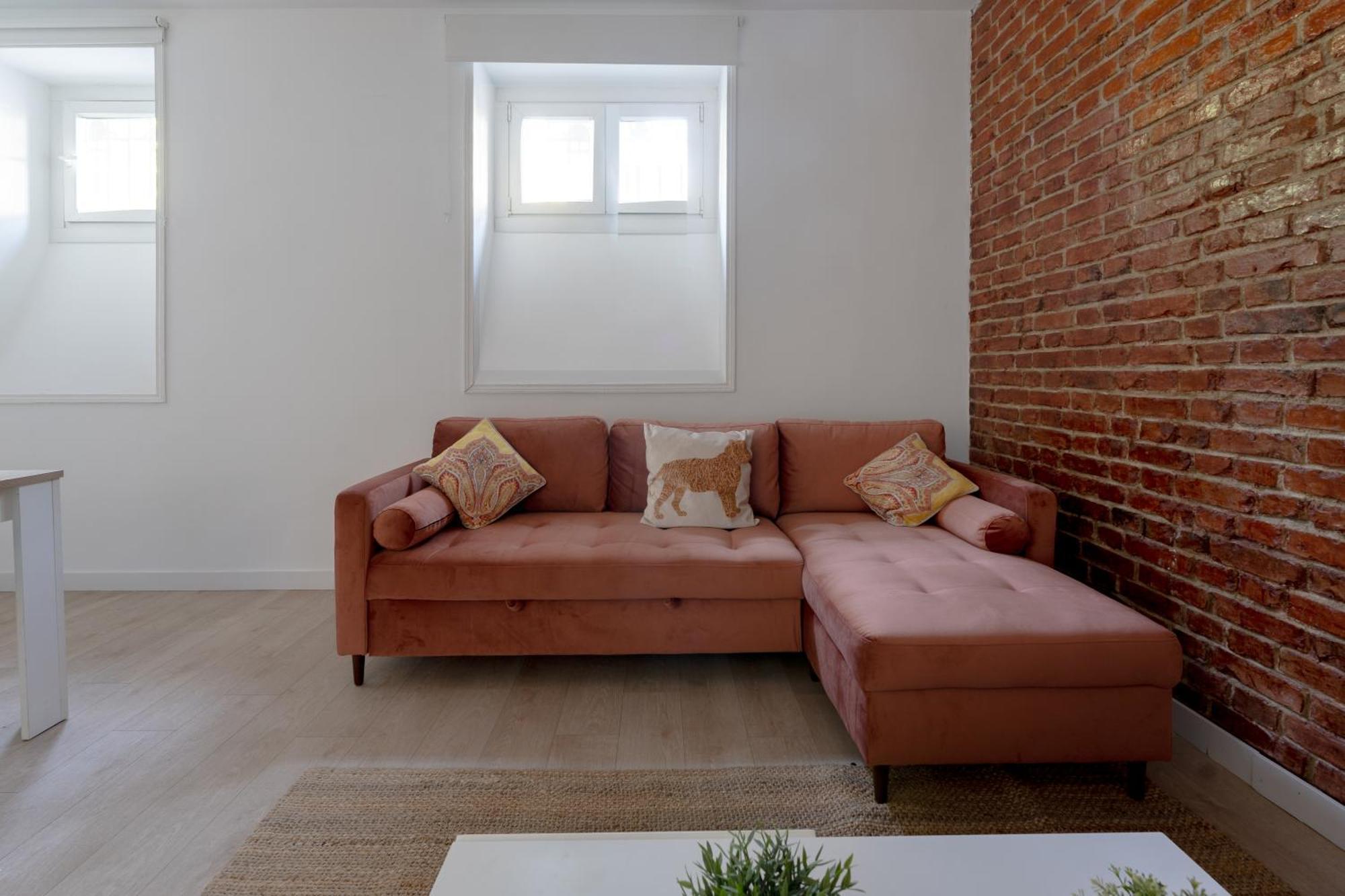 Luxe Apartment In Chamberi Chic Madrid Buitenkant foto