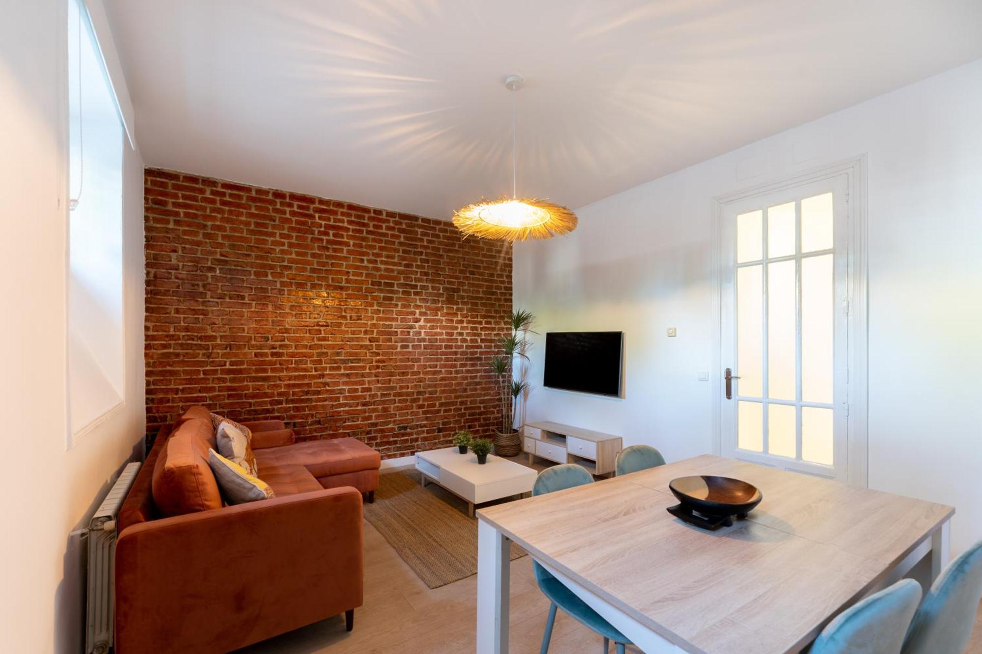 Luxe Apartment In Chamberi Chic Madrid Buitenkant foto