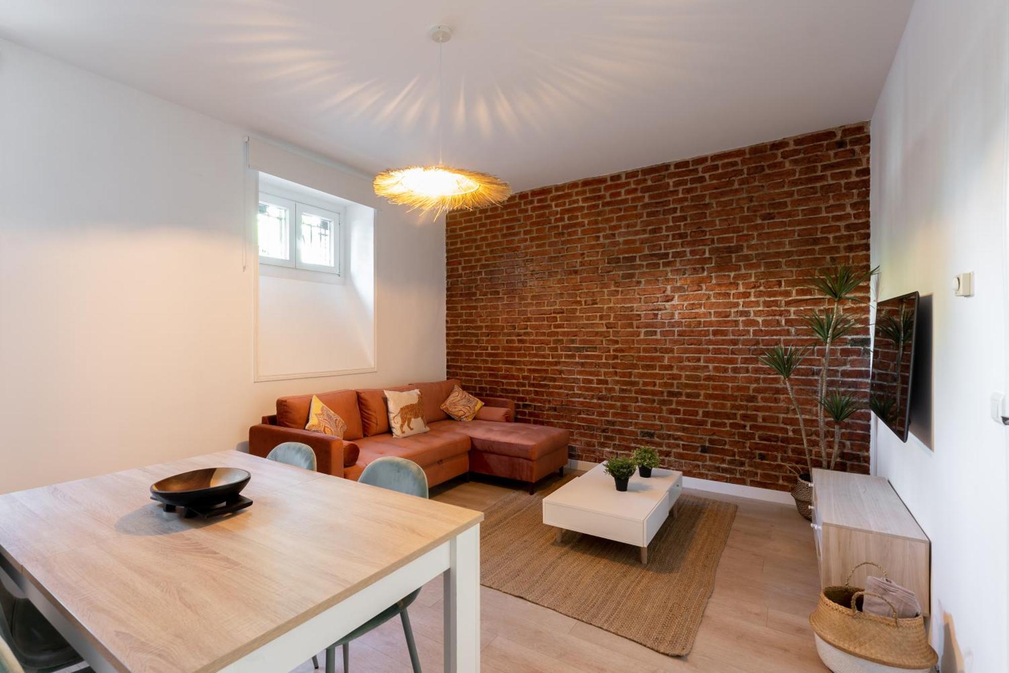 Luxe Apartment In Chamberi Chic Madrid Buitenkant foto